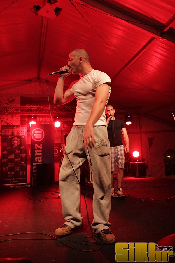 shorty_oljm_02_06_2011_sibhr_00