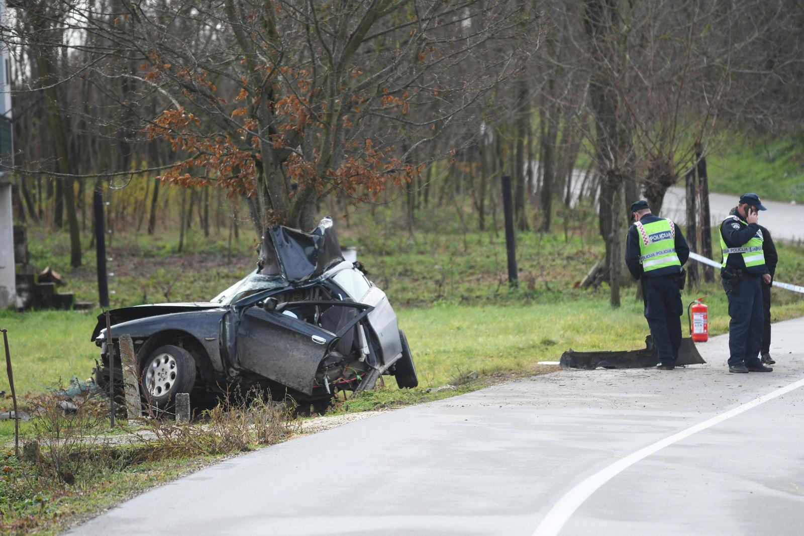 Teška prometna nesreća na cesti Kloštar Podravski-Kozarevac