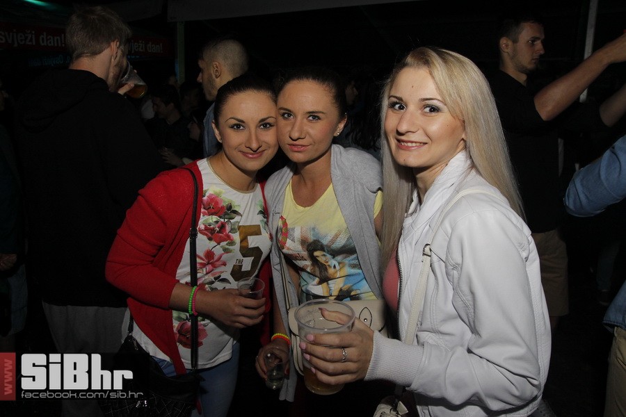 studentska_rostiljada_Mejasi_Si