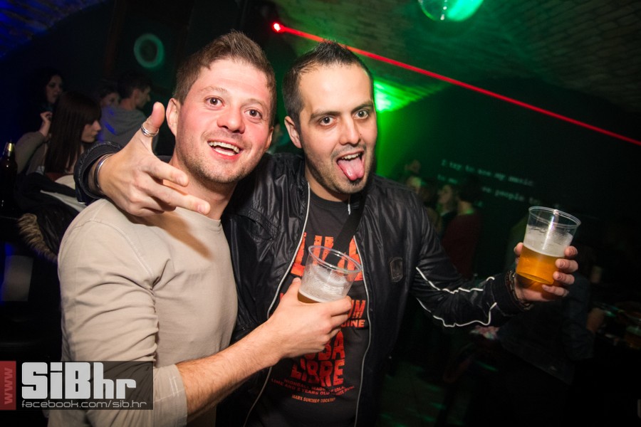 exit_05102013_SiBhr_14