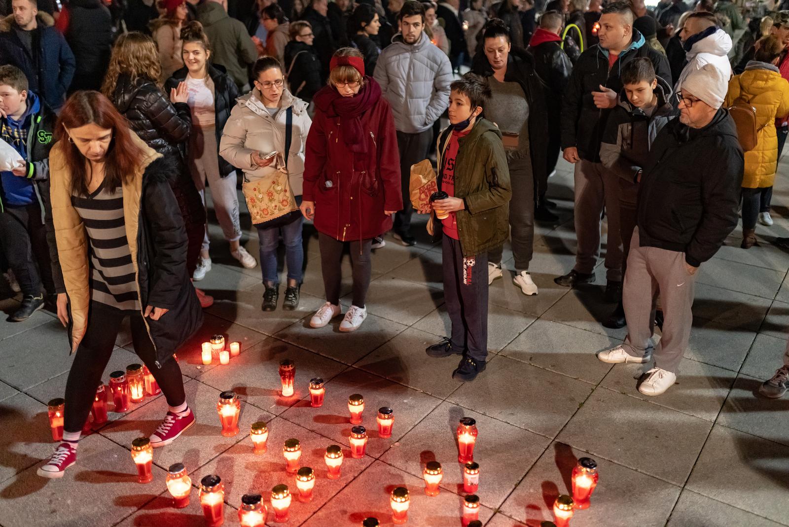 Prosvjed protiv korona mjera u Osijeku