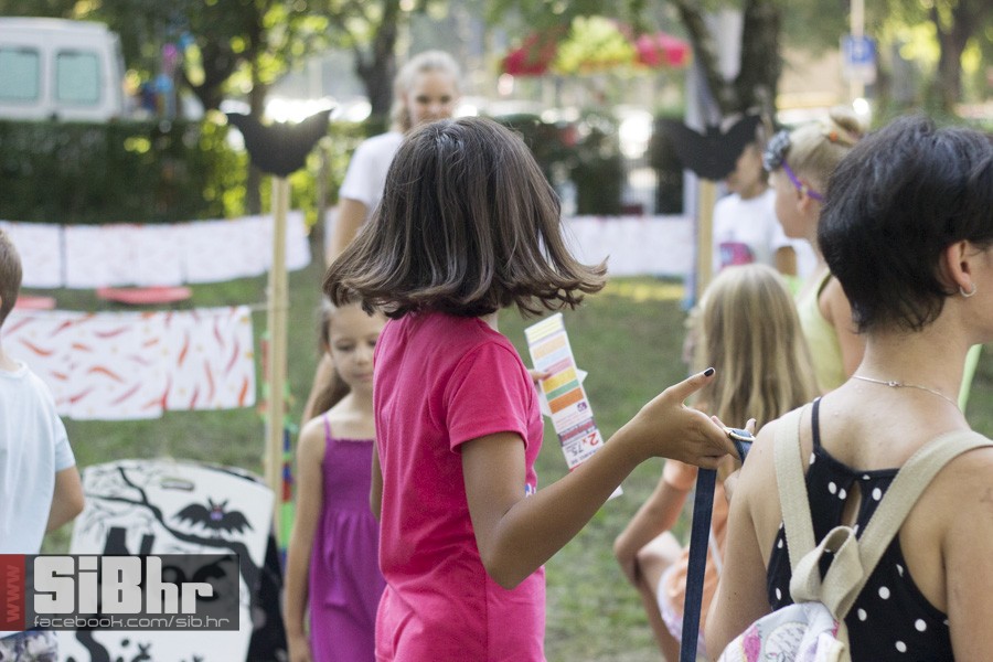 zemlja_vijenac_2015_SiBhr27