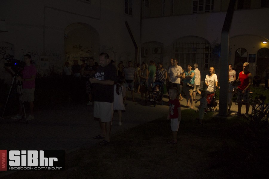 oljn_kolovoz_2015_SiBhr43