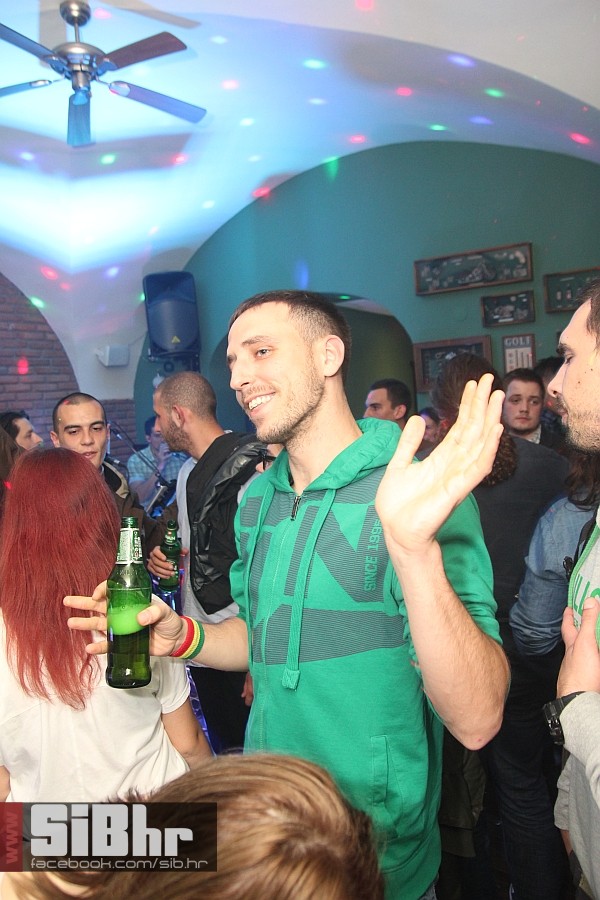 2014_10_12_fortpub_osijek_night