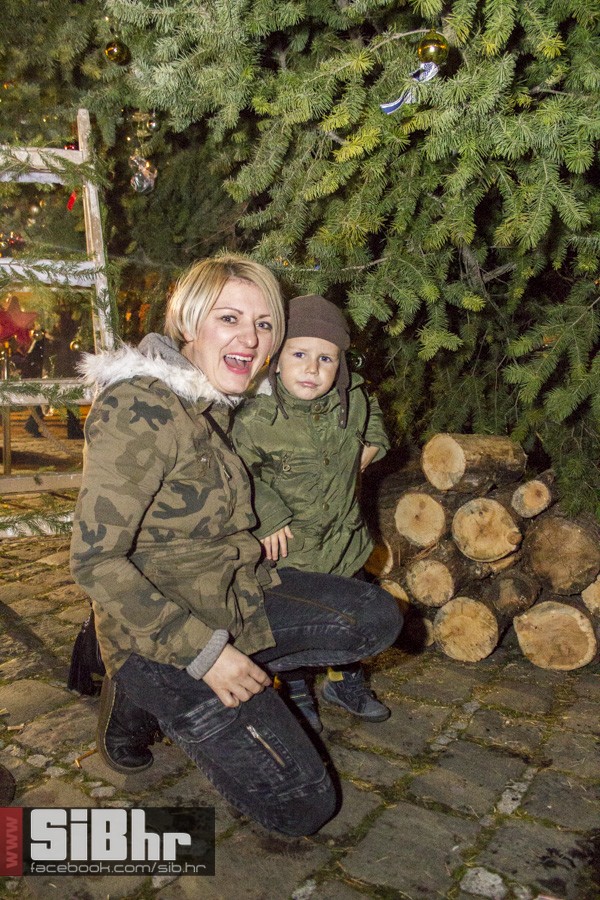 advent_u_tvrdji_dan_grada_osije