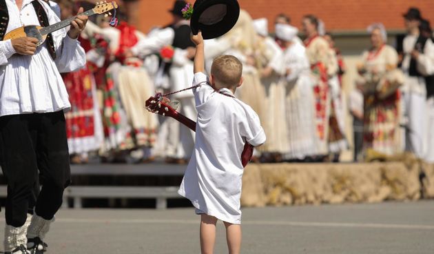 57. Đakovački vezovi