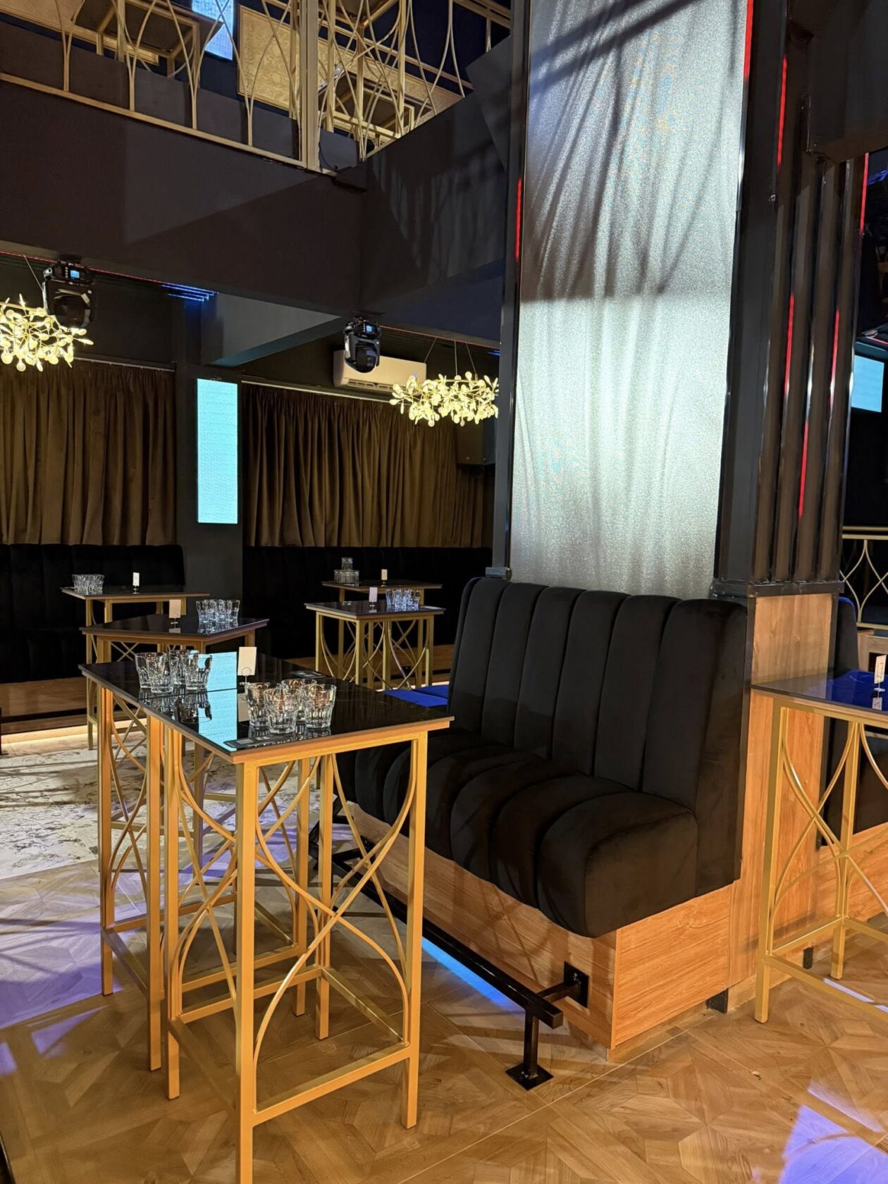 Hedonic club Hedonic club