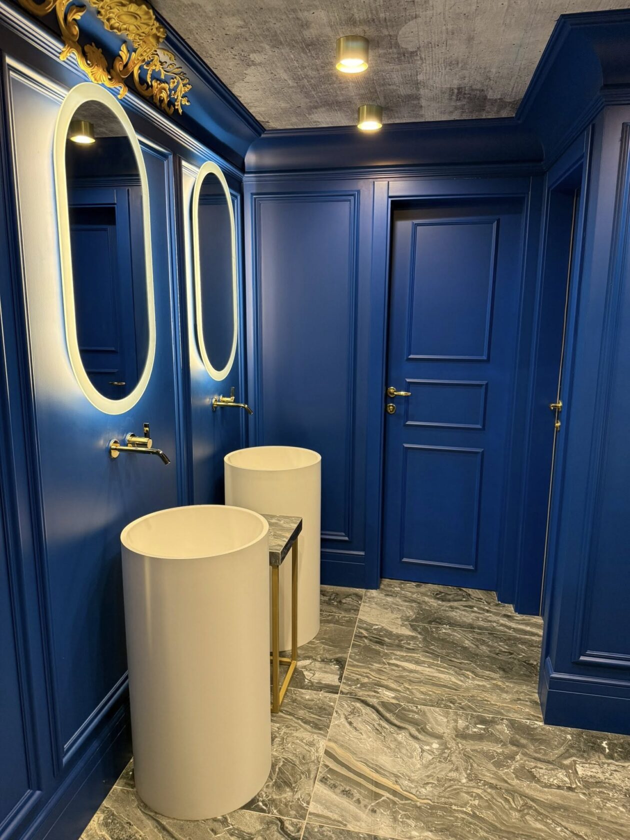 Hedonic club Hedonic club