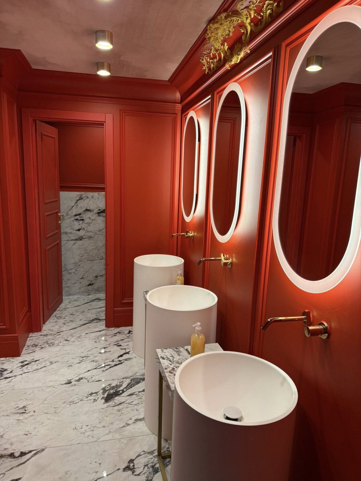 Hedonic club Hedonic club