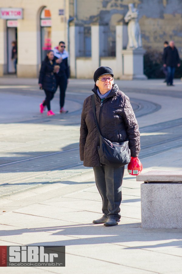 subota_osijek_setnja_ljudi_53
