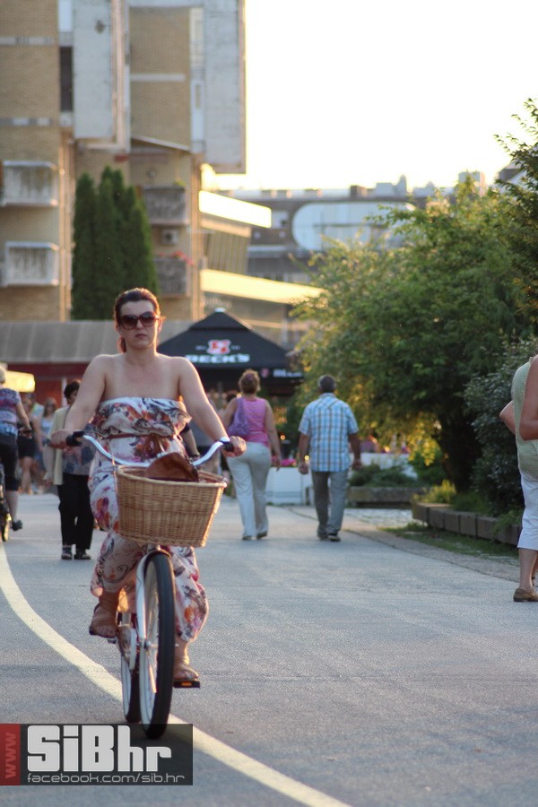nedjeljna_setnja_gradom_SiBhr_1