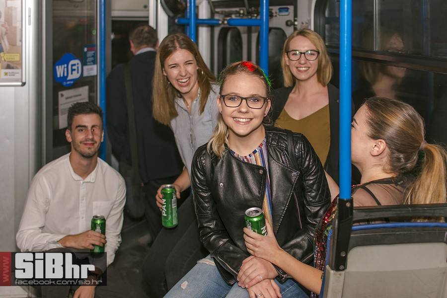Tram_party_SiBhr-30