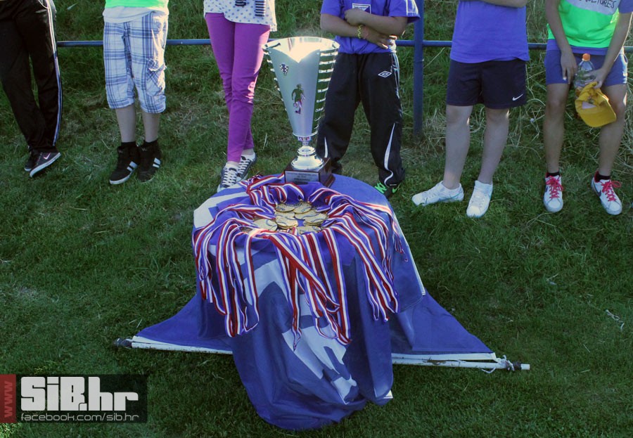 prvakinje_znkosijek_6