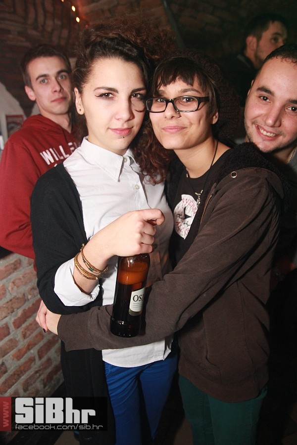 2014_11_1_nightlifeIMG_8675_exi 2014_11_1_nightlifeIMG_8675_exi