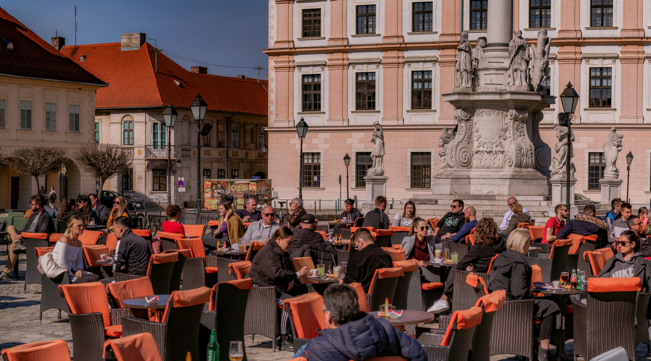 Sunčana šetnja Osijekom Sunčana šetnja Osijekom