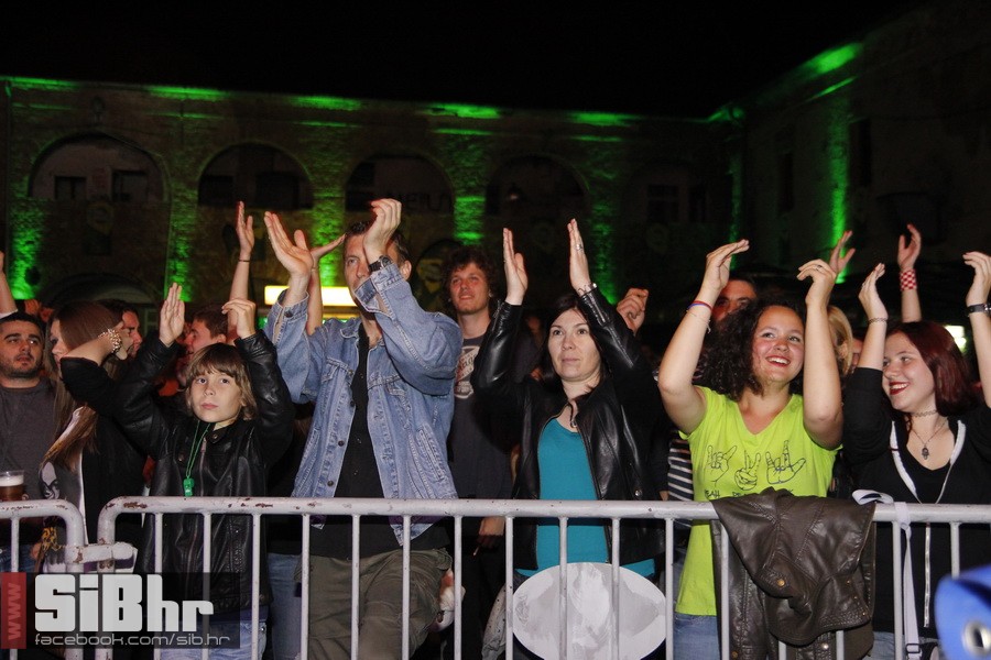 ufo_1_psiho_2014_zoran_86