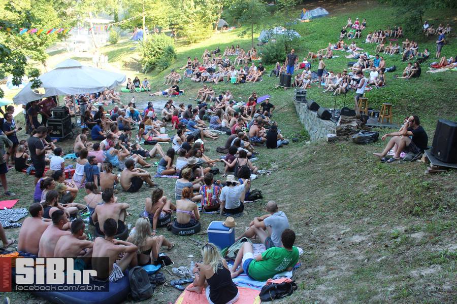 ferragostoJAM_2017_jezero_SiBhr