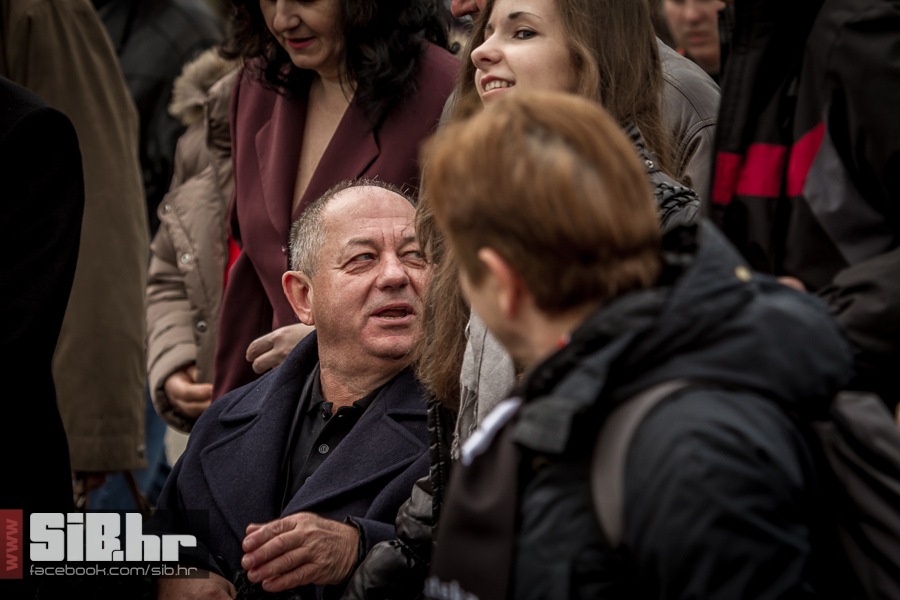 kolona_sjecanja_vukovar_1811201