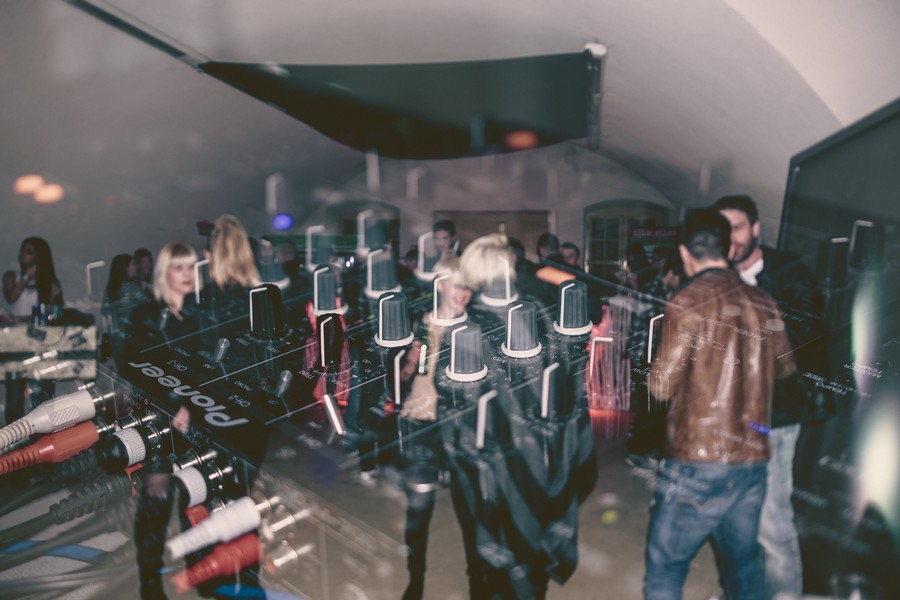 kazamat_party_fashion_incubator