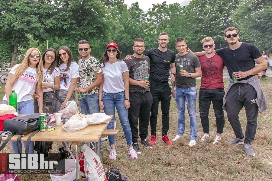 studentska_rostiljada_osijek_Si