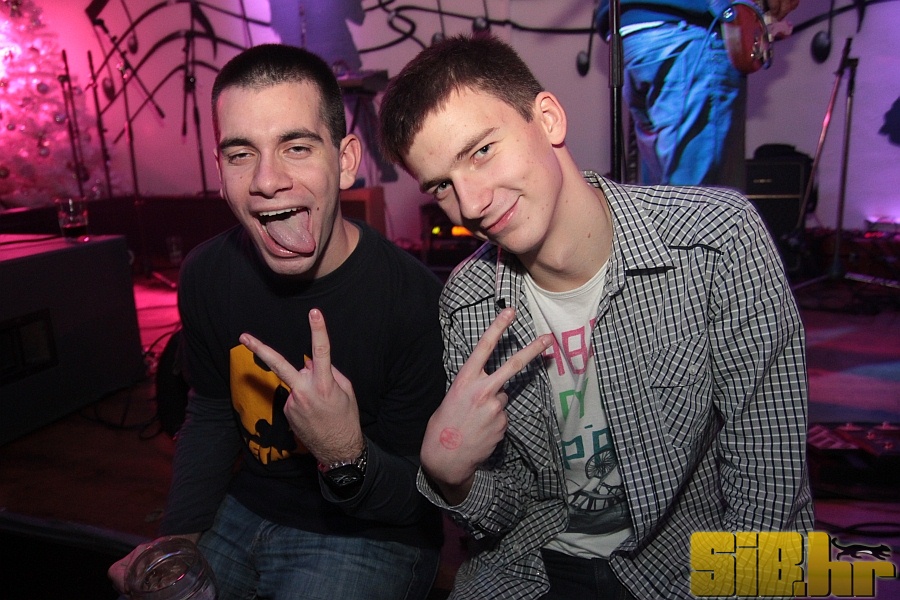 sars_medium_16_12_2011_sibhr_03 sars_medium_16_12_2011_sibhr_03