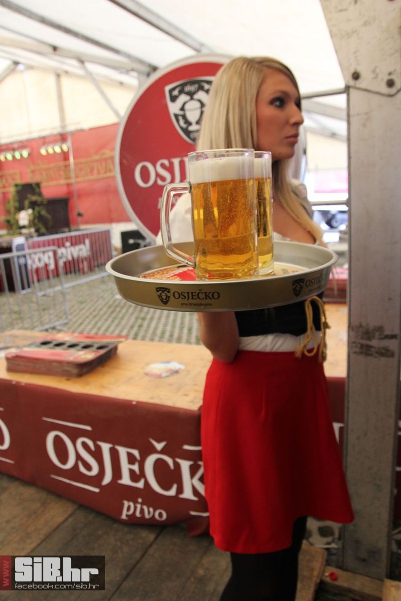 Dani_piva_otvorenje_i_setnja_Si