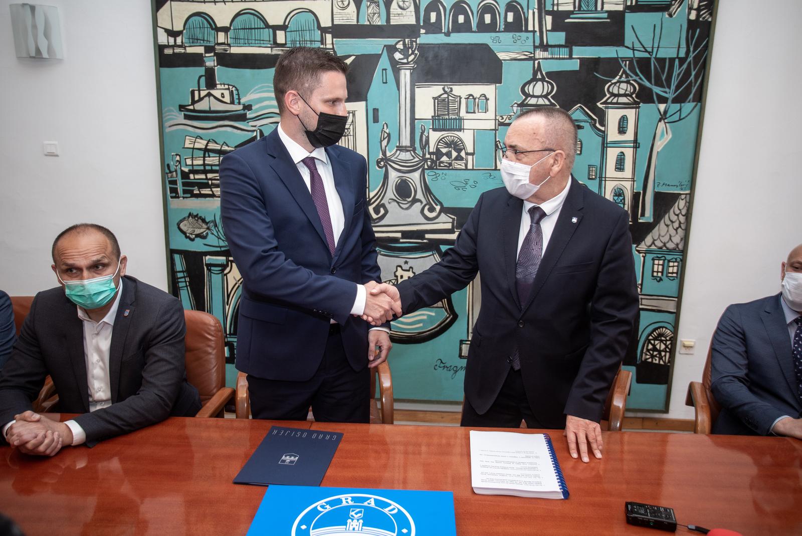 Svibanj 2021. – Osijek dobio novog gradonačelnika Ivana Radića