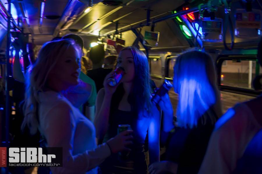 Tram_party_SiBhr-37