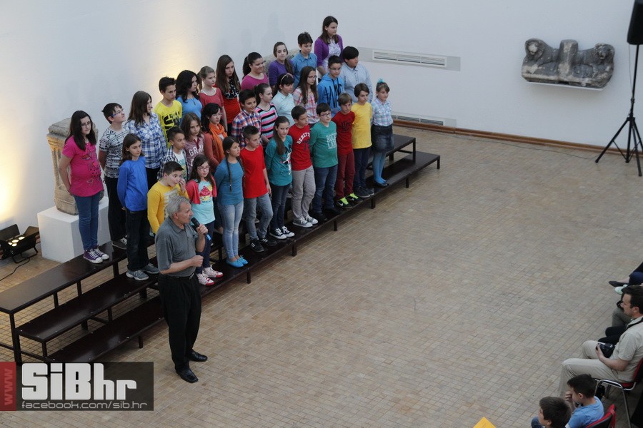 zborovi_skola_franje_kuhaca_SiB