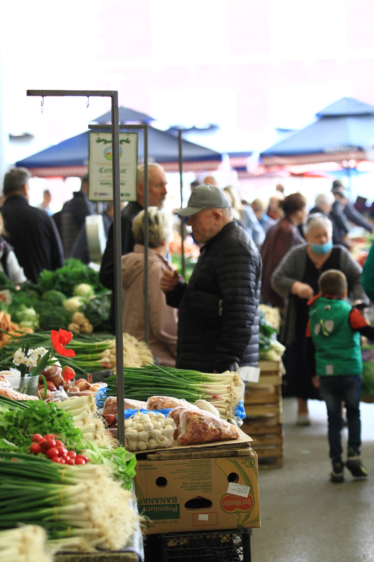 Osječka tržnica uoči Uskrsa 2022. Osječka tržnica uoči Uskrsa 2022.
