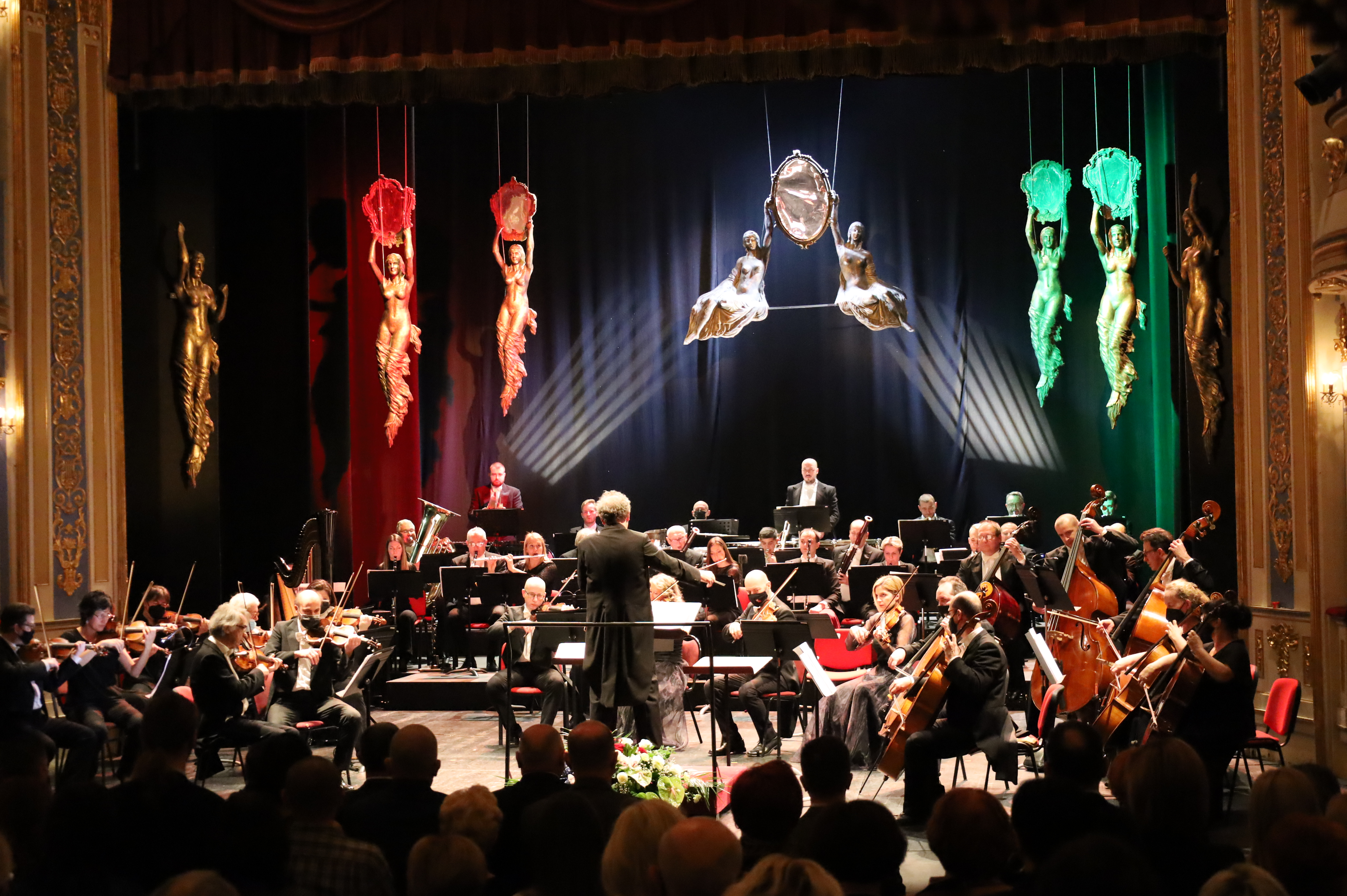 Gala koncert ”On the Bridge of Music” Gala koncert ”On the Bridge of Music”