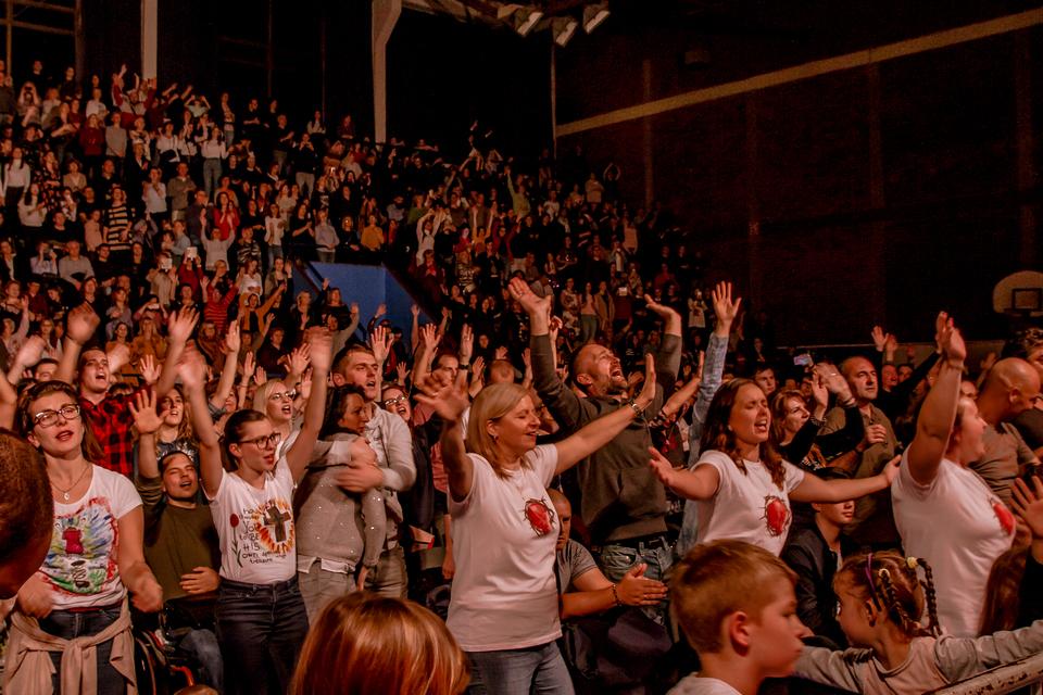 U Osijeku održan koncert duhovne glazbe “Isus u Zrinjevcu”