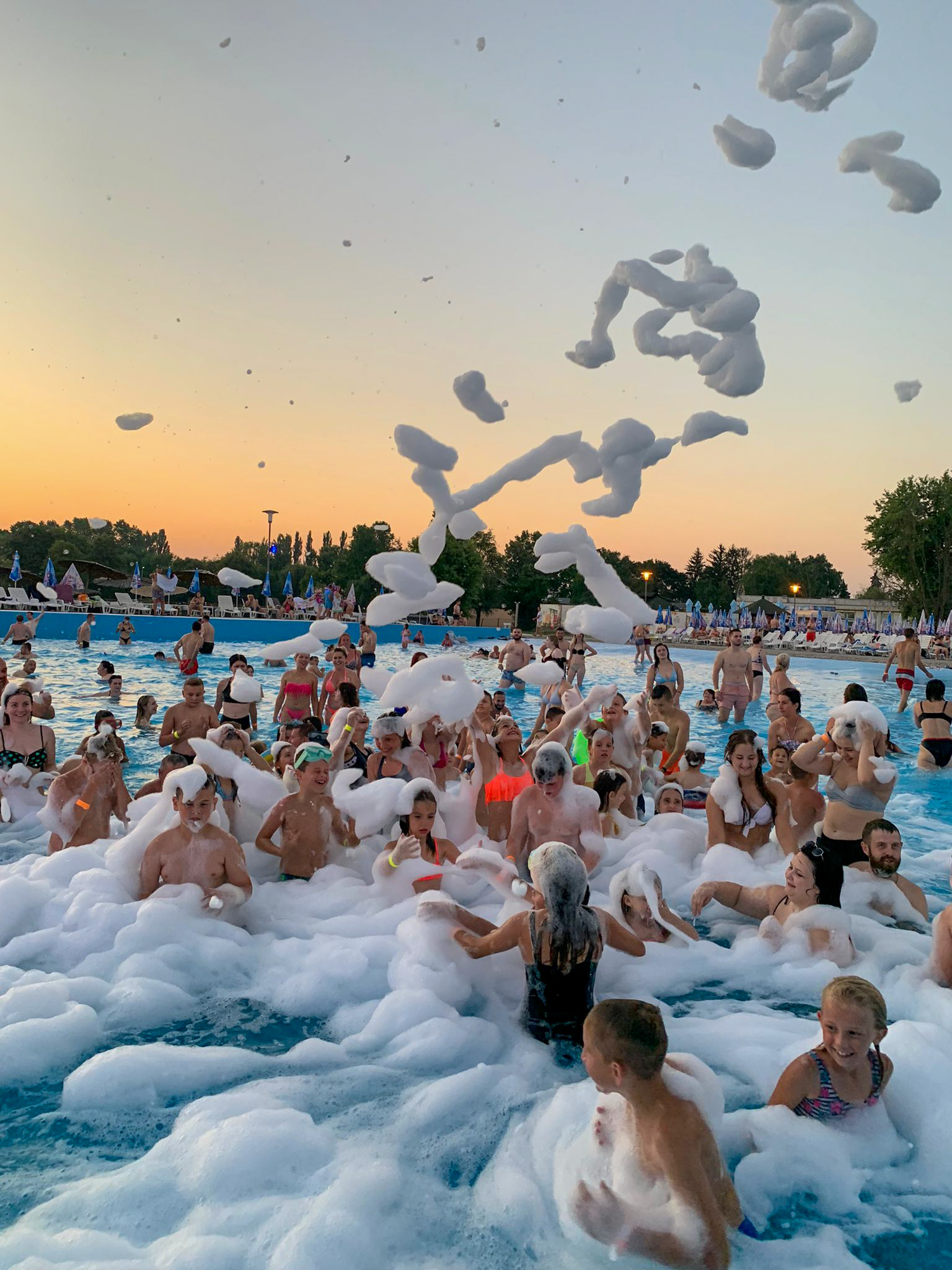 Pjena party u Bizovačkim toplicama Pjena party u Bizovačkim toplicama