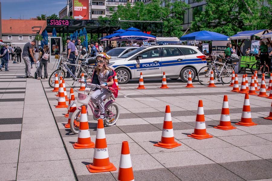 Ur_BikeOS_SiB_HR_RTL-019
