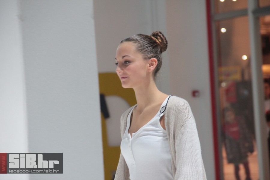 PripremeMidikennAvenueMall_SiBh