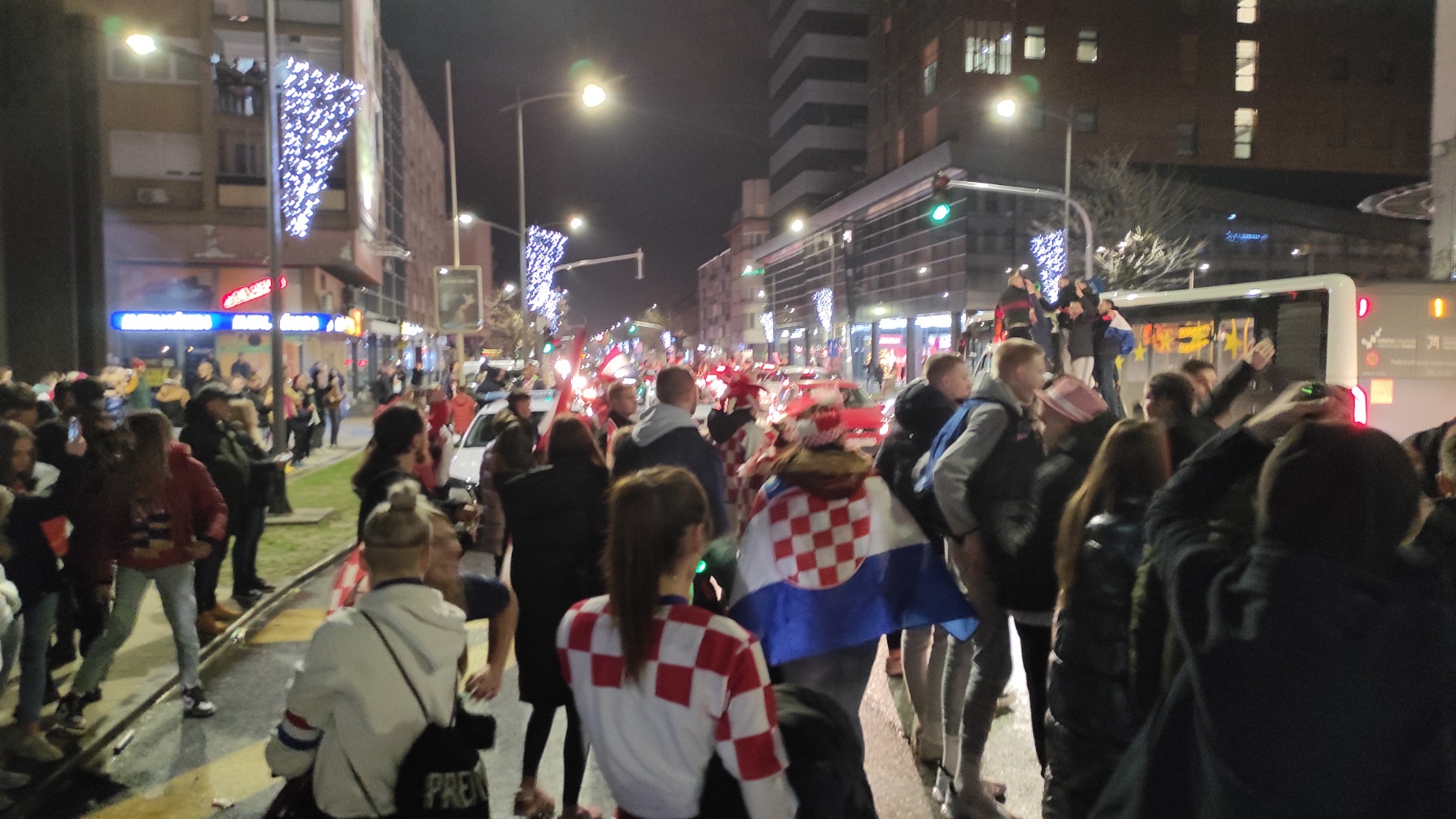 Slavlje nakon pobjede Hrvatske