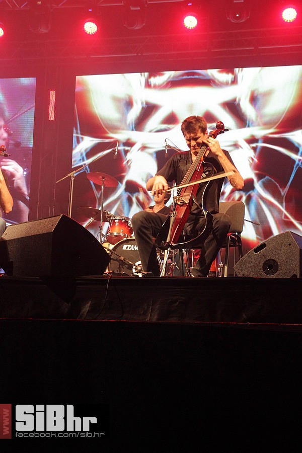 2cellos_u_gradskom_vrtu_0206201