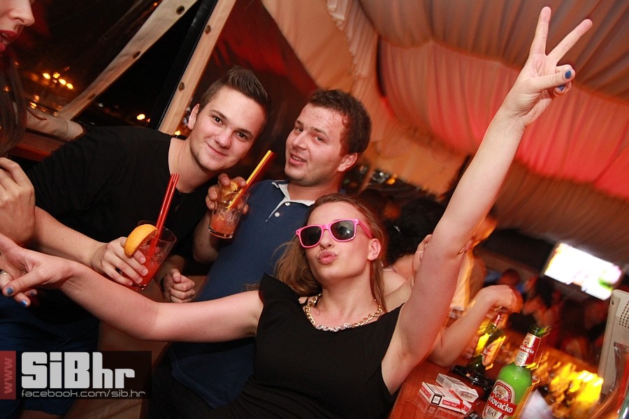 barca_osijek_nightlife_sibhr8_6 barca_osijek_nightlife_sibhr8_6
