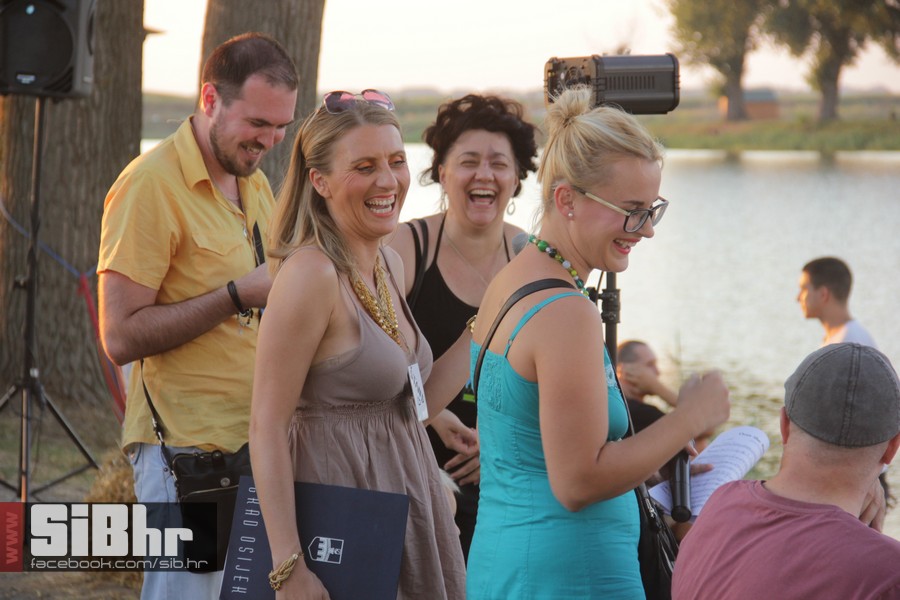 slama2015_subota_SiBhr30