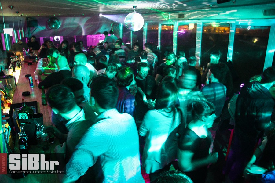 barka2303_01 barka2303_01