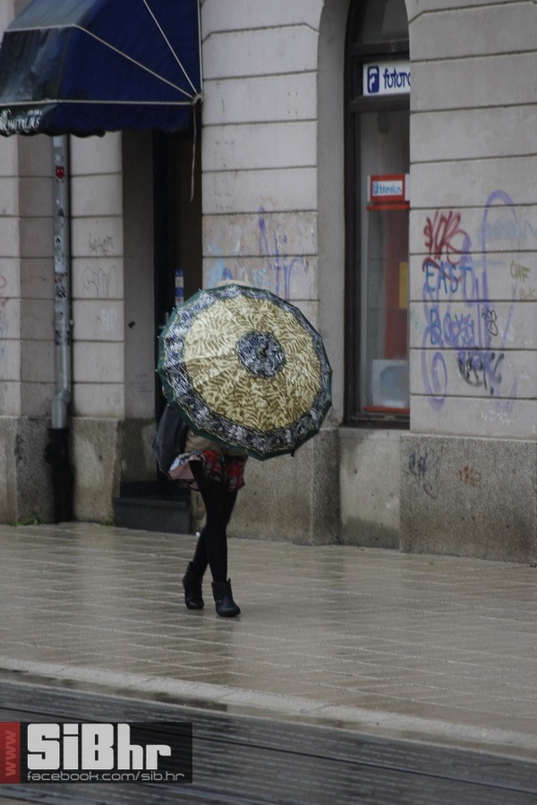 kisa_osijek_SiBhr_23 kisa_osijek_SiBhr_23