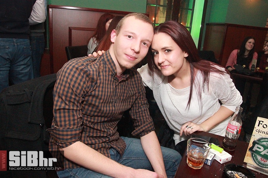 nocni_zivot_FortPub_04012013_Si
