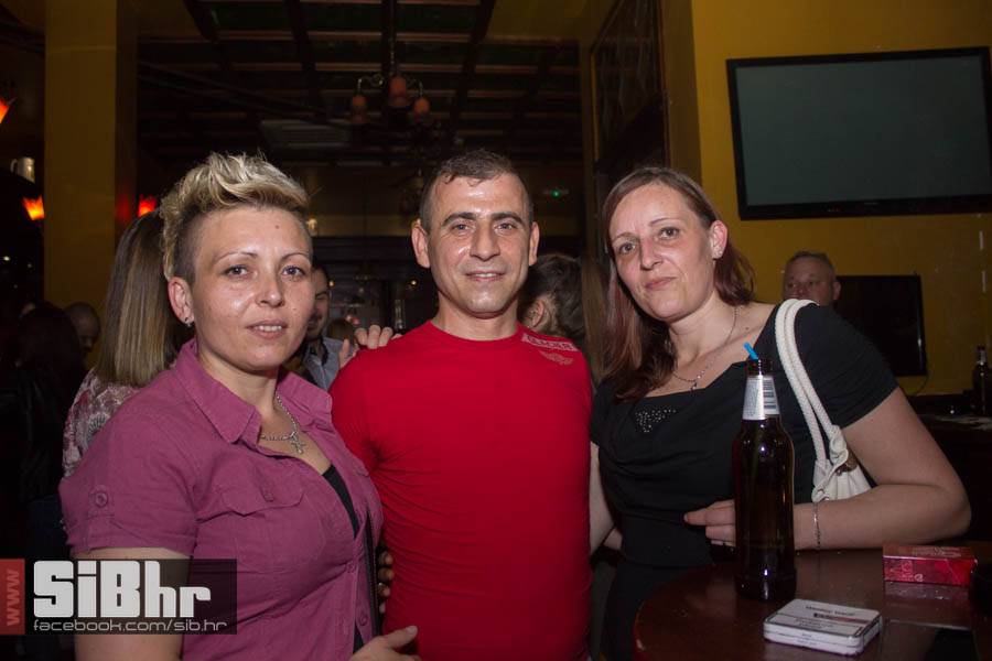 old_bridge_pub_subota_11
