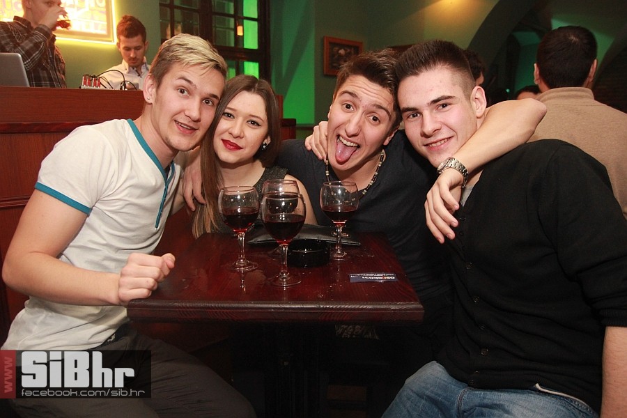 fortpub_osijek_nightlife_sibhr2