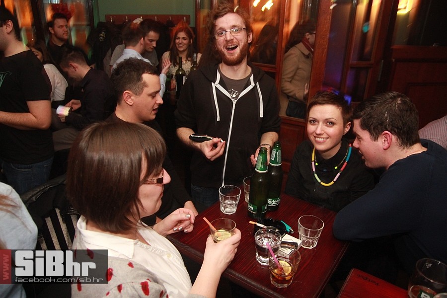 fortpub_osijek_nightlife_sibhr1