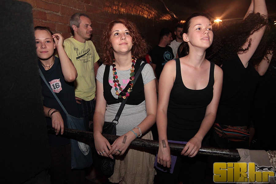 guzva_mini_teatar_18_06_2011_si
