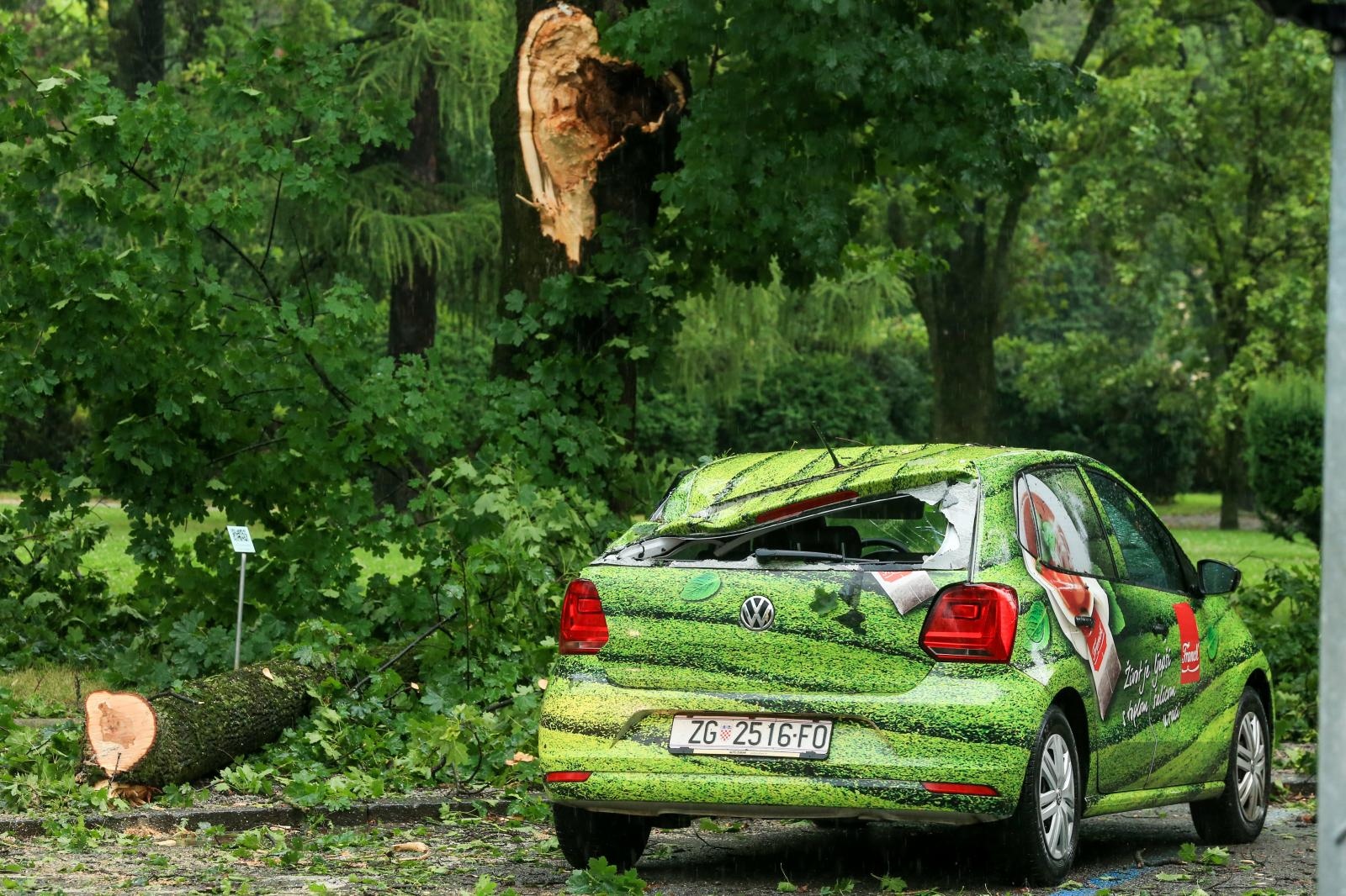 Olujno nevrijeme u Osijeku