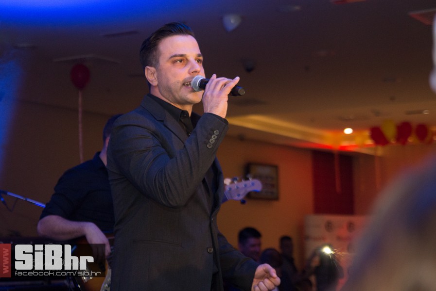 ivan_zak_goldensun_2016_sibhr_2
