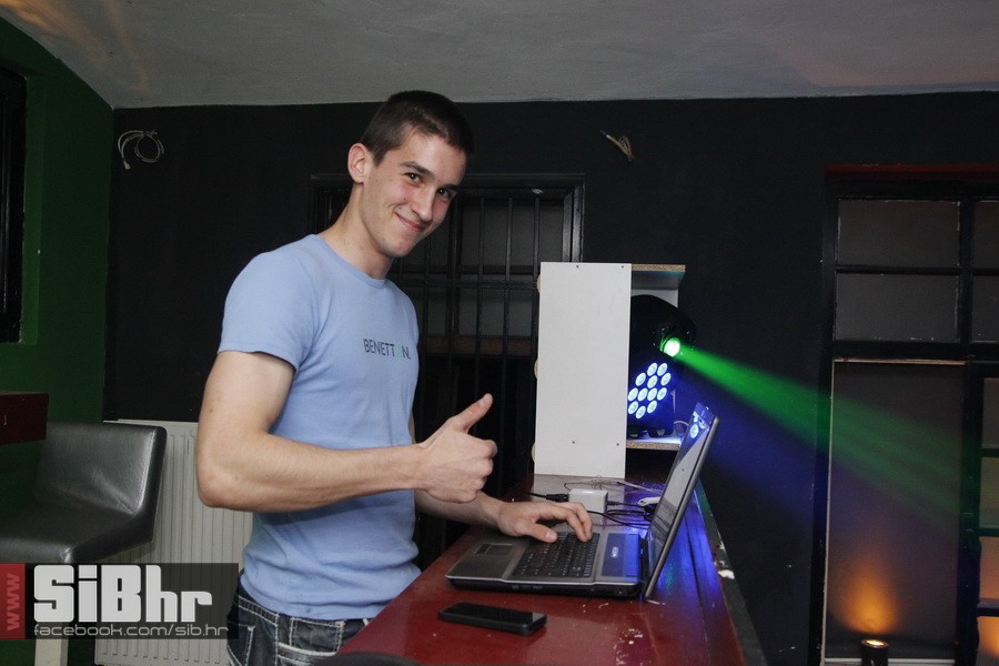 pjena_party_bastion_SiBhr_42 pjena_party_bastion_SiBhr_42