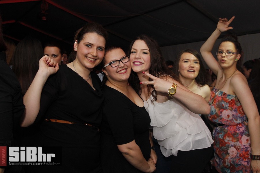 studentska_rostiljada_Mejasi_Si
